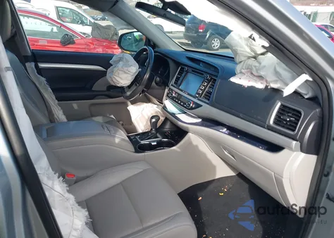 2019 Toyota Highlander Xle from USA, damaged, VIN 5TDJZRFHXKS722099